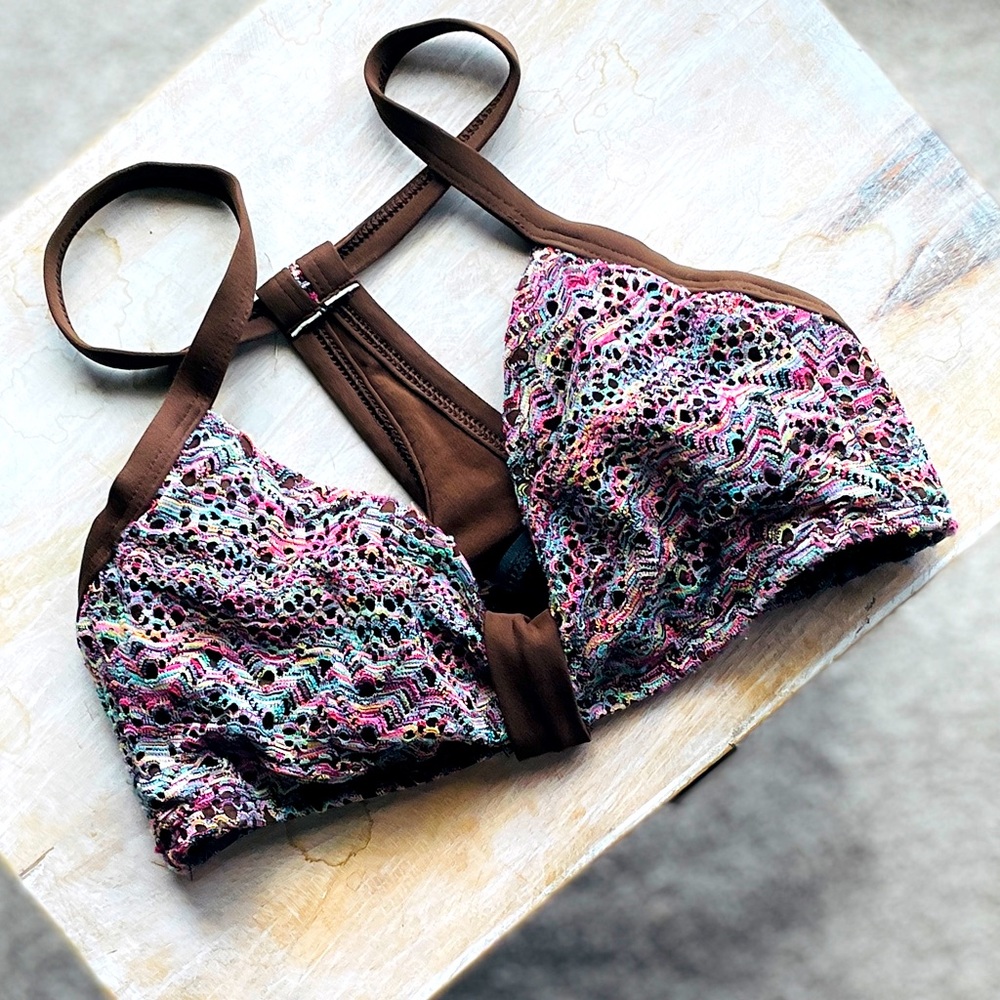 💚 NEXT brown/multi color sports bra